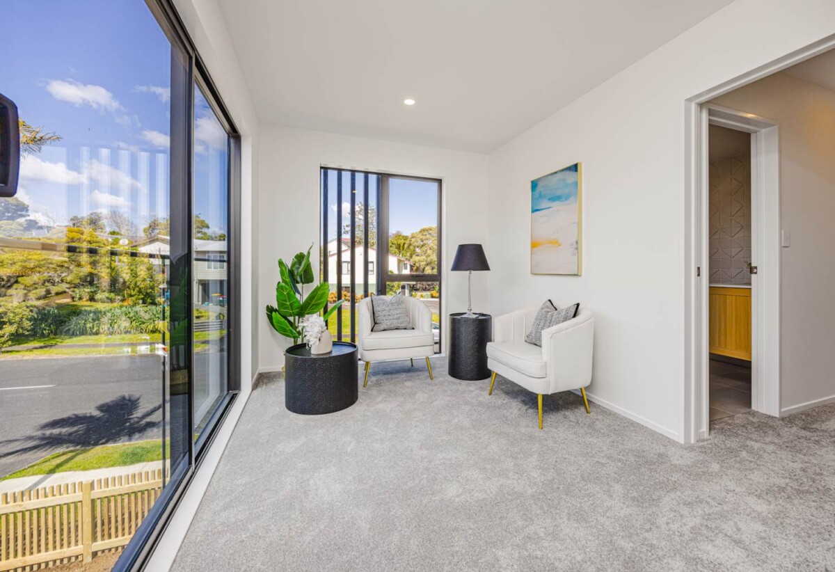 Zoned for Macleans Primary School, Howick Intermediate, Pakuranga College, 7B Marendellas Drive, Bucklands Beach, Auckland
