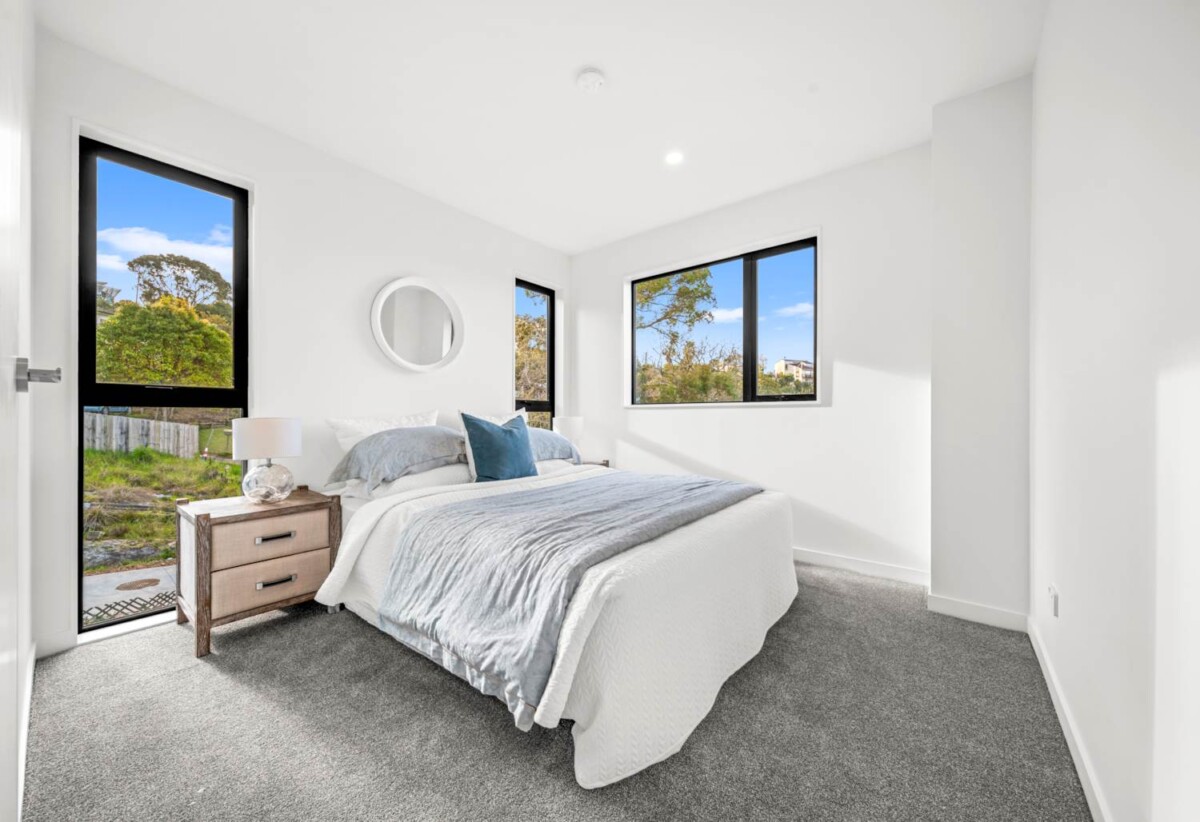 Breathtaking wetland outlooks, and distant sea views, 33B St Peters Street, Northcote, Auckland