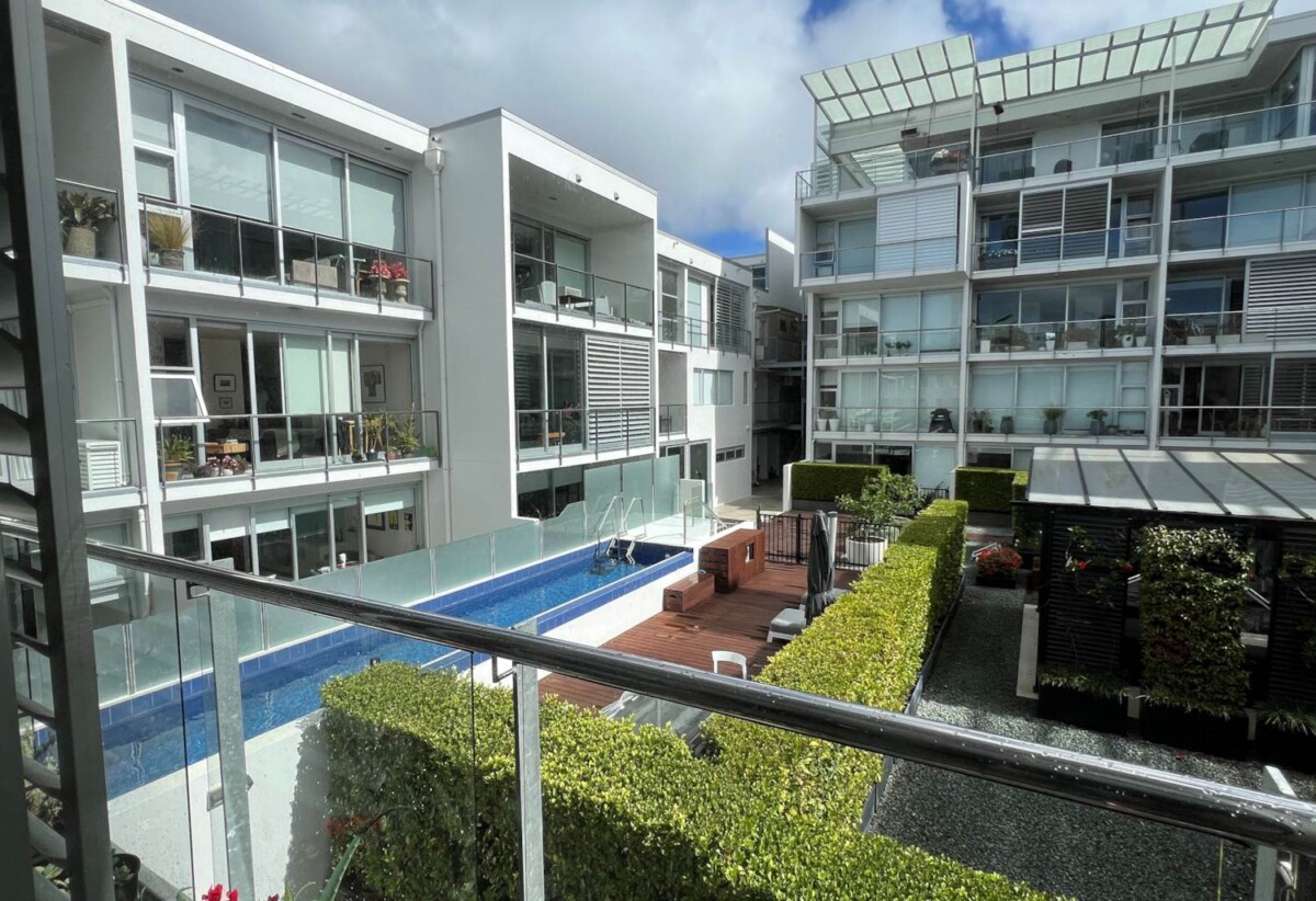 HIGH COURT SALE, 2 bedrooms 1 car park apartment, 407/28 College Hill, Freemans Bay, Auckland