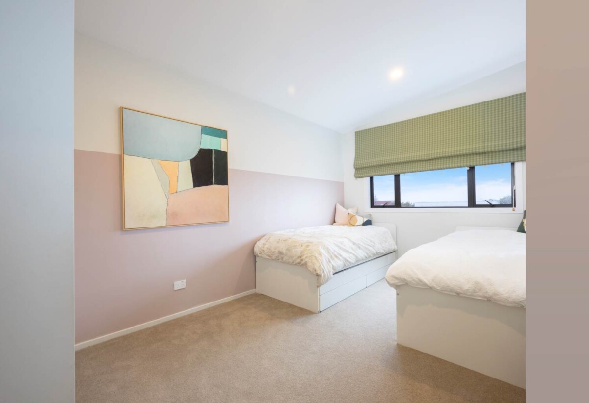 5 beds 3 baths home, close to schools, Eastridge Shopping Centre, Orakei Bay Village, coastal walkways, beaches, 44A Ngaio Street, Orakei, Auckland