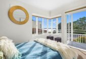 Vendor has bought, Must sell and settle FAST, 3 beds house, location, lifestyle and potential to develop, 66 St Michaels Avenue, Pt Chevalier, Auckland