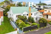 Vendor has bought, Must sell and settle FAST, 3 beds house, location, lifestyle and potential to develop, 66 St Michaels Avenue, Pt Chevalier, Auckland