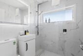 Move-in ready with a lock-up-and-leave lifestyle, easy and convenient, 2/32B Ballarat Street, Ellerslie, Auckland