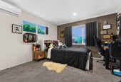 Vendor Heading Overseas – This Property Must Be Sold, 5 beds house on 8.2080ha land, 72 Lowry Road, Bombay, Auckland