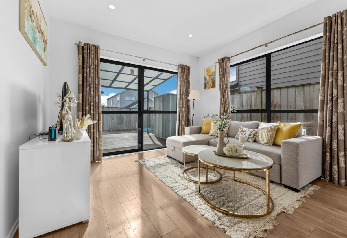 Freehold & Freestanding, Ormiston College at Your Doorstep, 11 Collier Drive, Flat Bush, Auckland