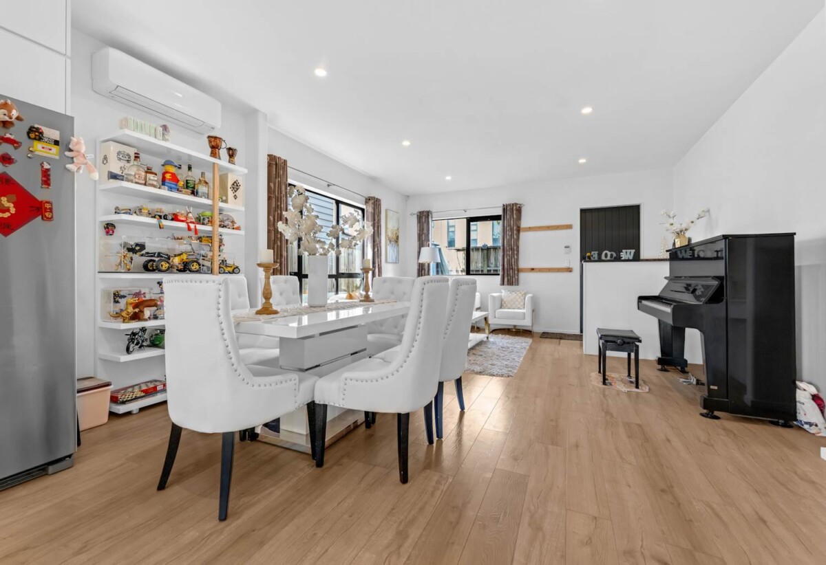 Freehold & Freestanding, Ormiston College at Your Doorstep, 11 Collier Drive, Flat Bush, Auckland