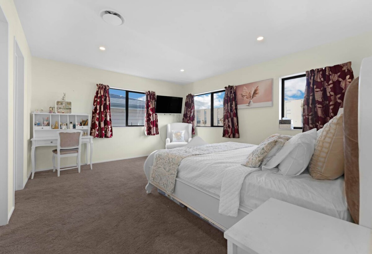 Freehold & Freestanding, Ormiston College at Your Doorstep, 11 Collier Drive, Flat Bush, Auckland