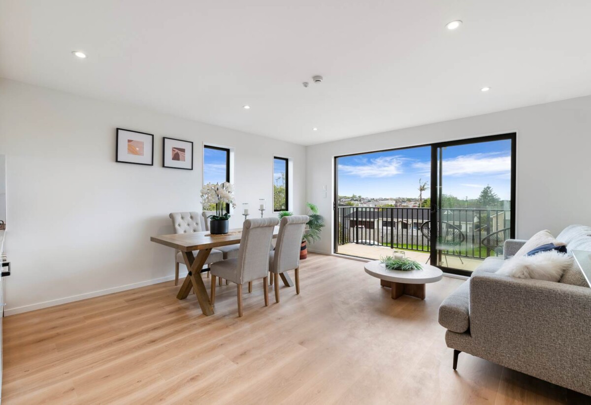 Howick Apartment Living – Modern, Stylish & Convenient, 6/8 Baird Street, Howick, Auckland