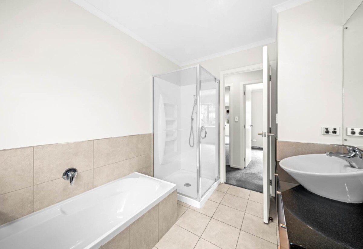 The location too is superb, The vendors’ new chapter is underway, 6 Tsar Court, Flat Bush, Auckland