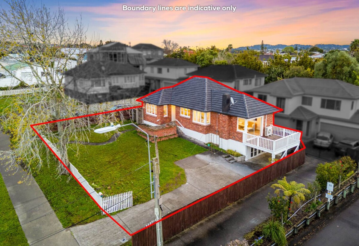 Renovated, The vendors are now in Australia and keen to release their New Zealand investment, 355 Blockhouse Bay Road, Blockhouse Bay, Auckland