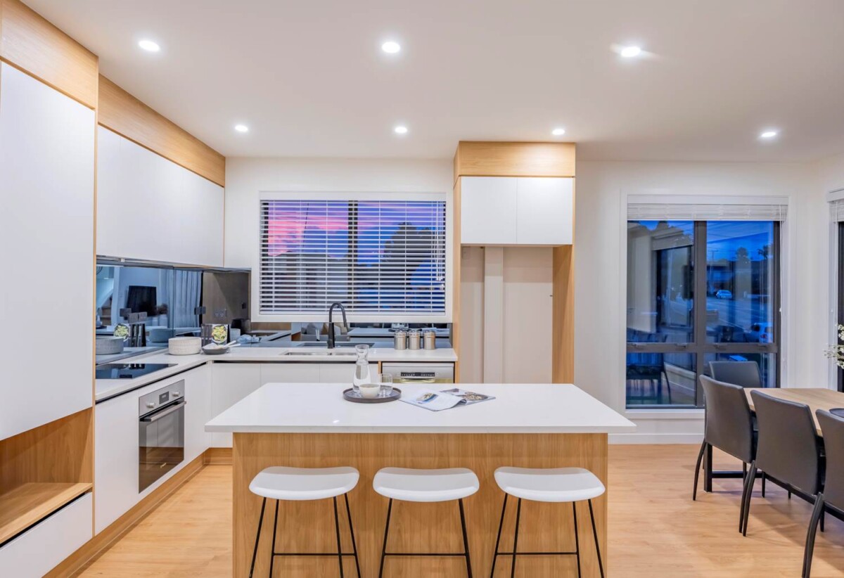 Developer’s Urgent Sales, Prime location—Cornwall Park, Royal Oak Shopping Centre, and Onehunga Mall, Lot 4/51 Mt Smart Road, Onehunga, Auckland
