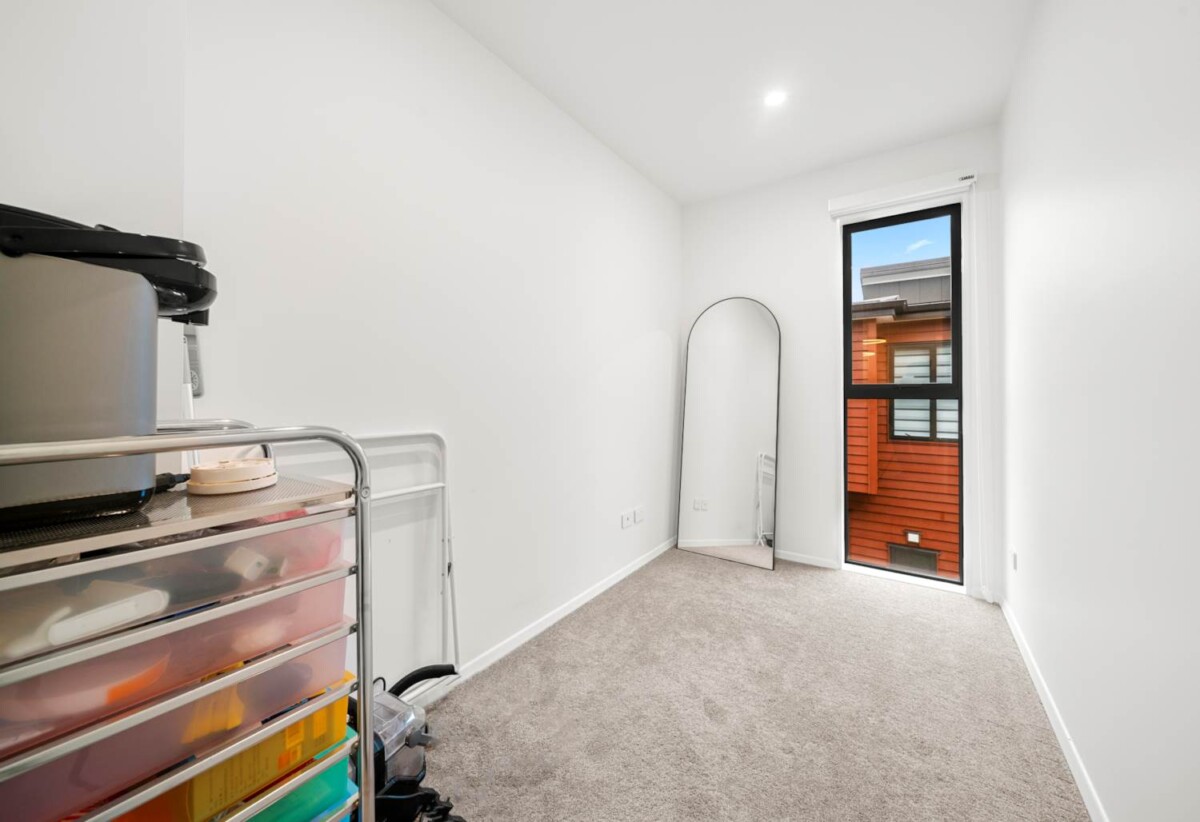 Walk to Rangitoto College, Intermediate & Primary, 113D Sunrise Avenue, Murrays Bay, Auckland
