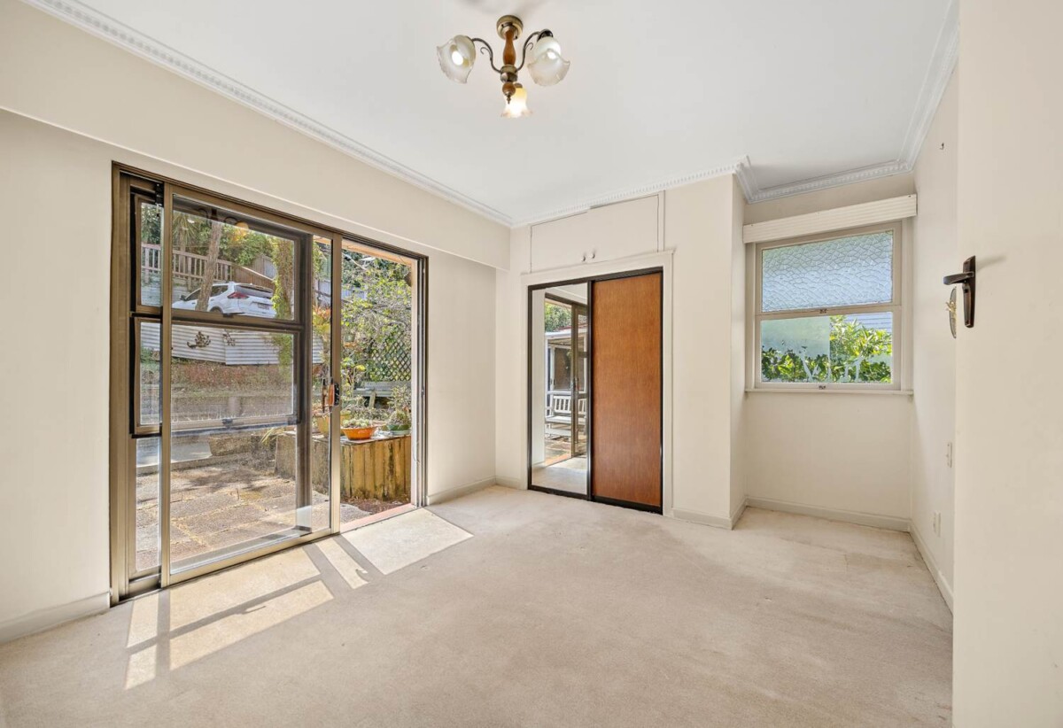 Live, Do Up or Develop – Prime Remuera Opportunity, 7 Debron Avenue, Remuera, Auckland