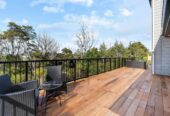 6 bedrooms on 3637m2 land, Westfield Albany’s shopping, dining, and entertainment are moments away, 110 Kewa Road, Albany, Auckland