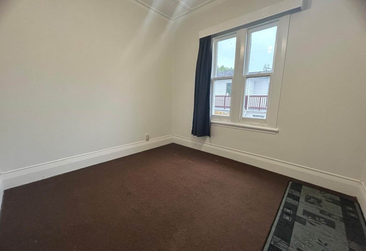 For rent, Water Included!, 1 bed 1 bath unit, available now, 2/45 Mangere Road, Otahuhu, Auckland