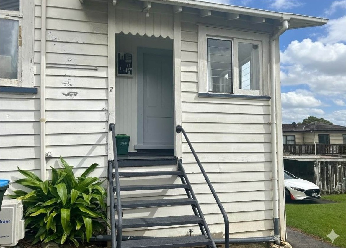 For rent, Water Included!, 1 bed 1 bath unit, available now, 2/45 Mangere Road, Otahuhu, Auckland