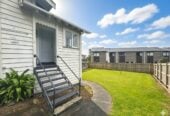 For rent, Water Included!, 1 bed 1 bath unit, available now, 2/45 Mangere Road, Otahuhu, Auckland