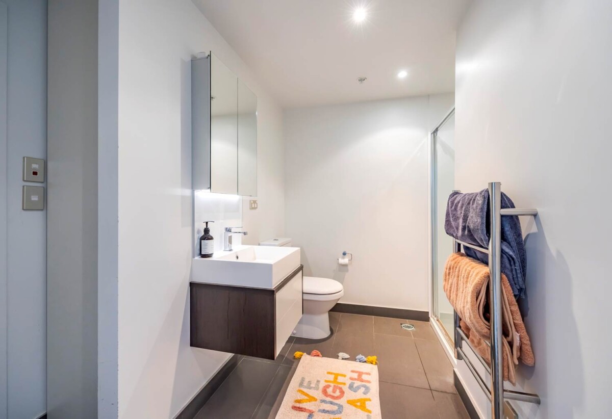 Oversea Vendor MUST SELL, 2 bedrooms apartment, 1106/8 Airedale Street, City Centre, Auckland