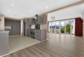 3 beds house on 1060m2 section, minutes from Manukau shopping centre, 28 Cornwall Road, Papatoetoe, Auckland