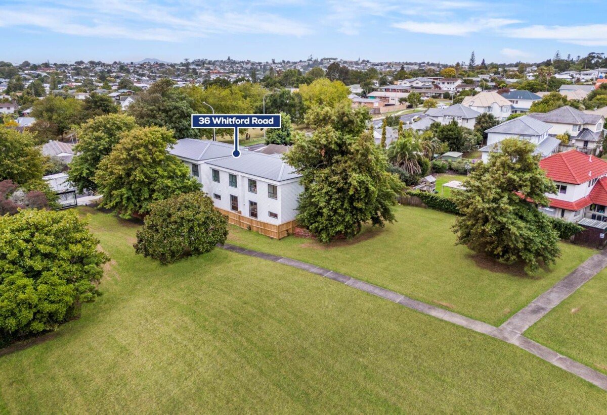 Walk to Meadowlands Shopping Plaza, CCC and Title Issued, Motivated Vendor, Bring Your Offer, 36C Whitford Road, Somerville, Auckland