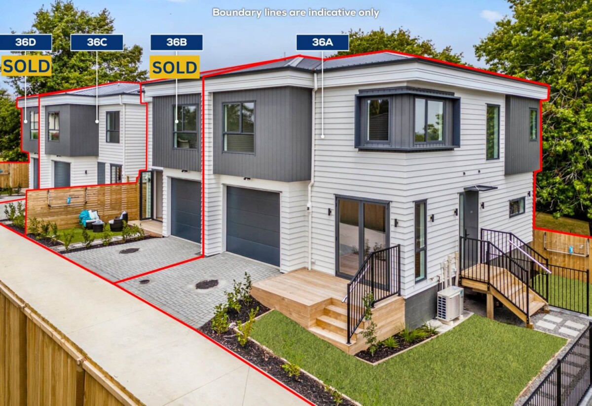 Walk to Meadowlands Shopping Plaza, CCC and Title Issued, Motivated Vendor, Bring Your Offer, 36C Whitford Road, Somerville, Auckland