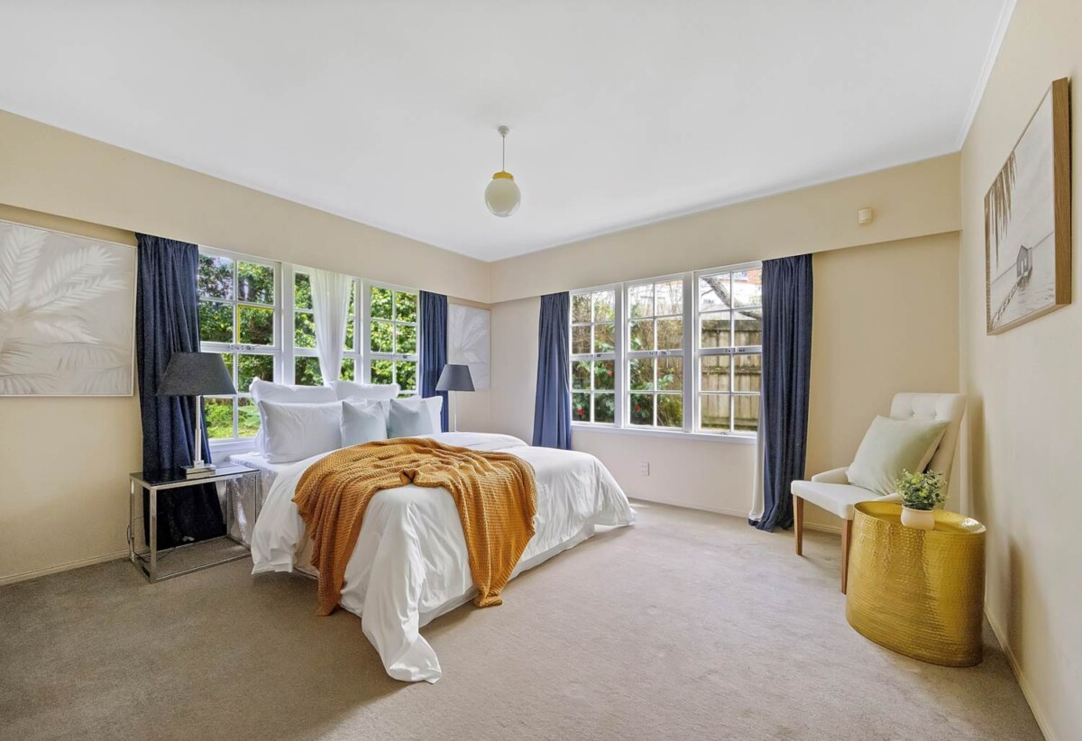 Do Up, Develop, or Simply Enjoy, 3 bedrooms plus a study house on 825m2 land, 8 Ashby Avenue, St Heliers, Auckland