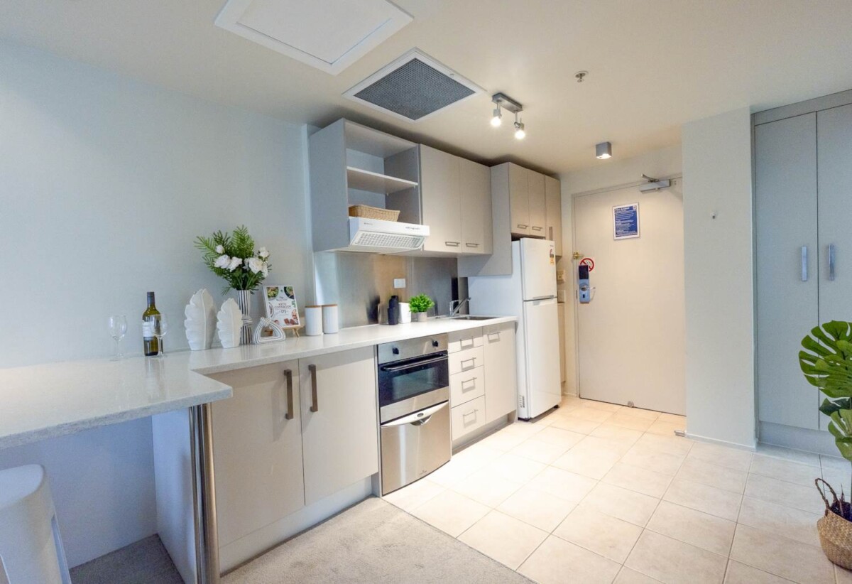 Auckland Girls’ Grammar School zone, Freehold 2 beds 1 bath apartment, 512/188 Hobson Street, City Centre, Auckland