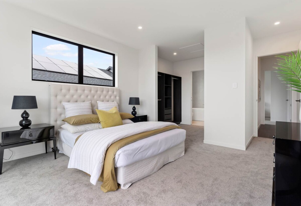 Single Level Premium Living in Arahill, 4 bedrooms on 518m² land, 4 Tahuna Avenue, Orewa, Auckland