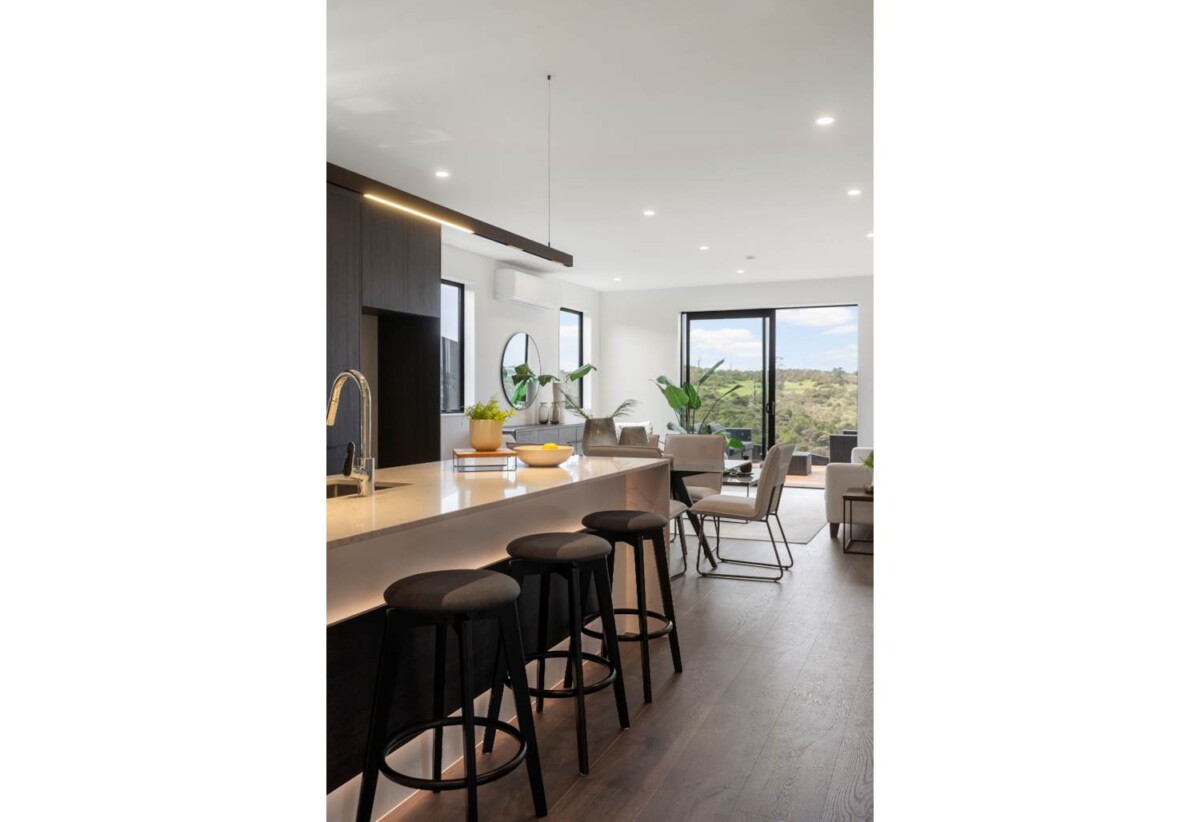 Single Level Premium Living in Arahill, 4 bedrooms on 518m² land, 4 Tahuna Avenue, Orewa, Auckland