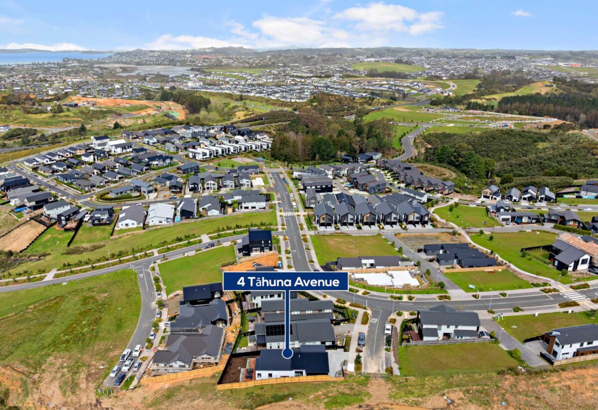 Single Level Premium Living in Arahill, 4 bedrooms on 518m² land, 4 Tahuna Avenue, Orewa, Auckland