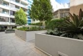 Modern Freehold City Living, 403/41 Beach Road, City Centre, Auckland