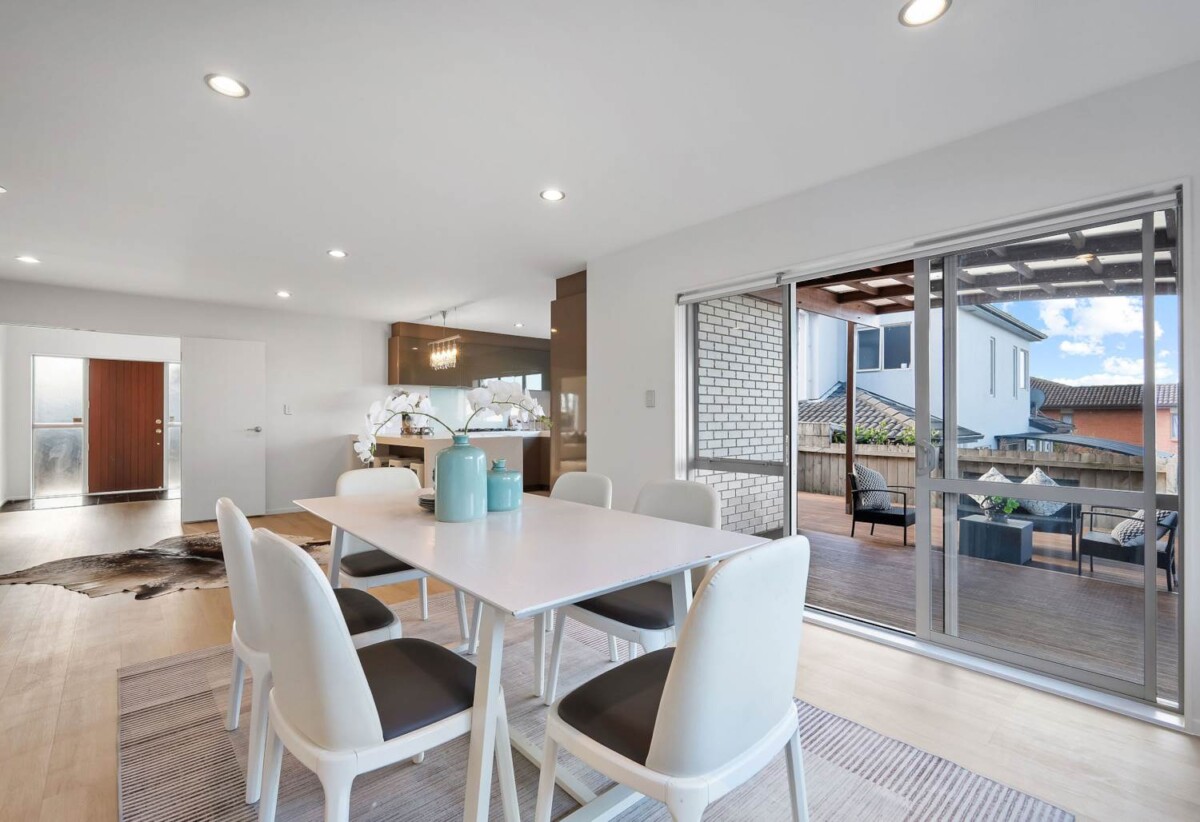 Rangitoto Zone & Beautifully Renovated, 98 Medallion Drive, Albany, Auckland