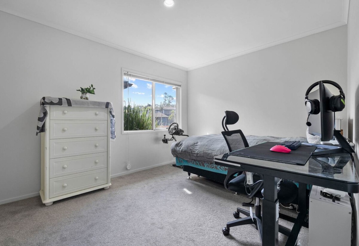 4 bedrooms main home and 2 bedrooms income home, Walk to Pinehill School, local shops, and public transport, moments to Albany centre, 19 Ballymore Drive, Pinehill, Auckland