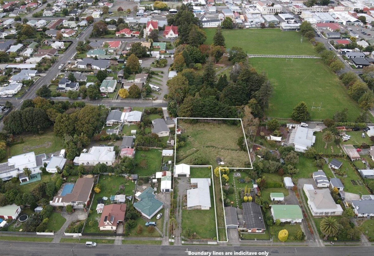 Affordable 2886sqm land with RC x 4 lots subdivision (each over 600sqm!), Vendor cashing out to address personal needs, 31 Grey Street, Marton