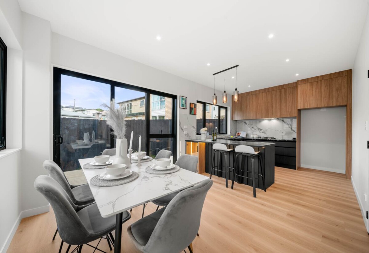 Around 5-minute drive puts you at Glenfield Mall, brand-new, freestanding 5 bedrooms, Lot 1/9 Malibu Grove, Bayview, Auckland
