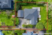 Freshly painted with new carpet throughout, just moments from the heart of Birkenhead, 3 bedrooms on 845m2 land, 37 Mahara Avenue, Birkenhead, Auckland