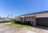 Just moments from Pakuranga Plaza and local amenities, 1/9 Anthony Place, Pakuranga, Auckland