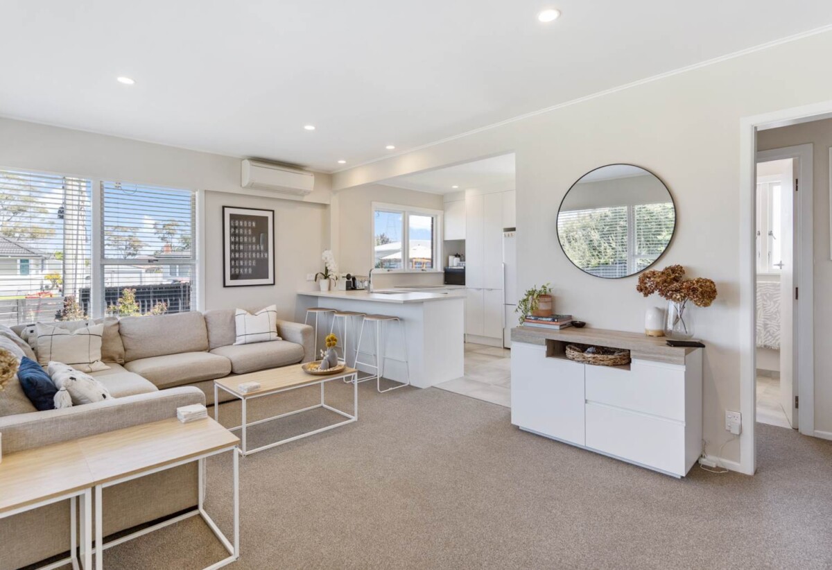 Just moments from Pakuranga Plaza and local amenities, 1/9 Anthony Place, Pakuranga, Auckland