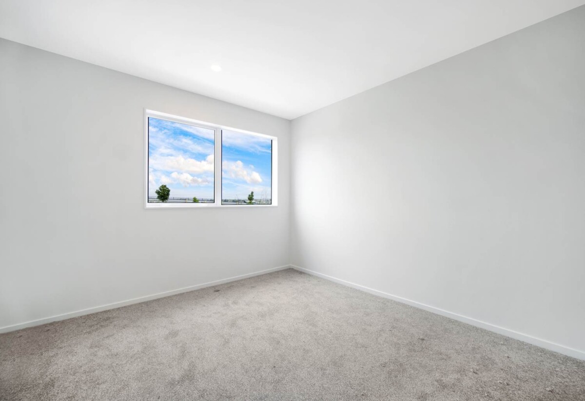 Brand New, Stunning Two-Storey Home, 13 Wingrove Close, Rosehill, Auckland