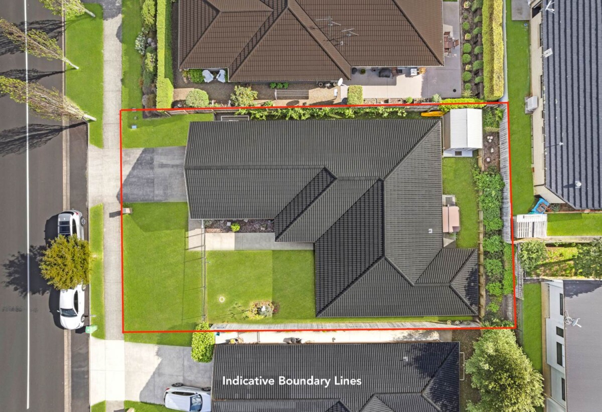 Stylish Family Living with Motivated Vendor, 8 Mark Ball Drive, Pokeno