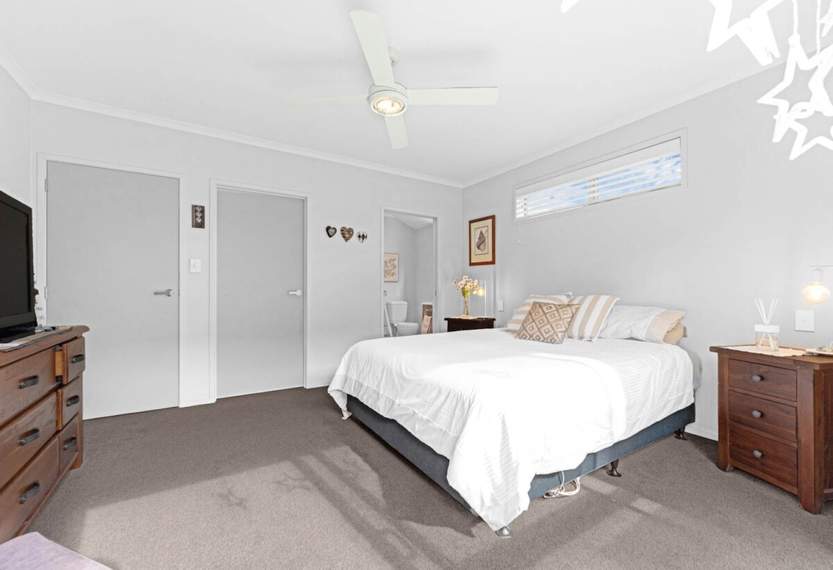 Stylish Family Living with Motivated Vendor, 8 Mark Ball Drive, Pokeno