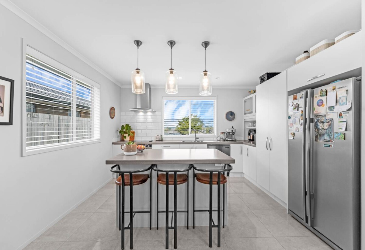 Stylish Family Living with Motivated Vendor, 8 Mark Ball Drive, Pokeno