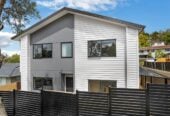150m2 Standalone Brandnew 4 beds 2.5 baths home with garage, Central Air Conditioning, Brand New Blinds (Vendor Gift), close to local shopping centres, supermarkets, schools, parks, motorway access, 41A Trias Road, Totara Vale, Auckland