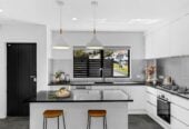 150m2 Standalone Brandnew 4 beds 2.5 baths home with garage, Central Air Conditioning, Brand New Blinds (Vendor Gift), close to local shopping centres, supermarkets, schools, parks, motorway access, 41A Trias Road, Totara Vale, Auckland