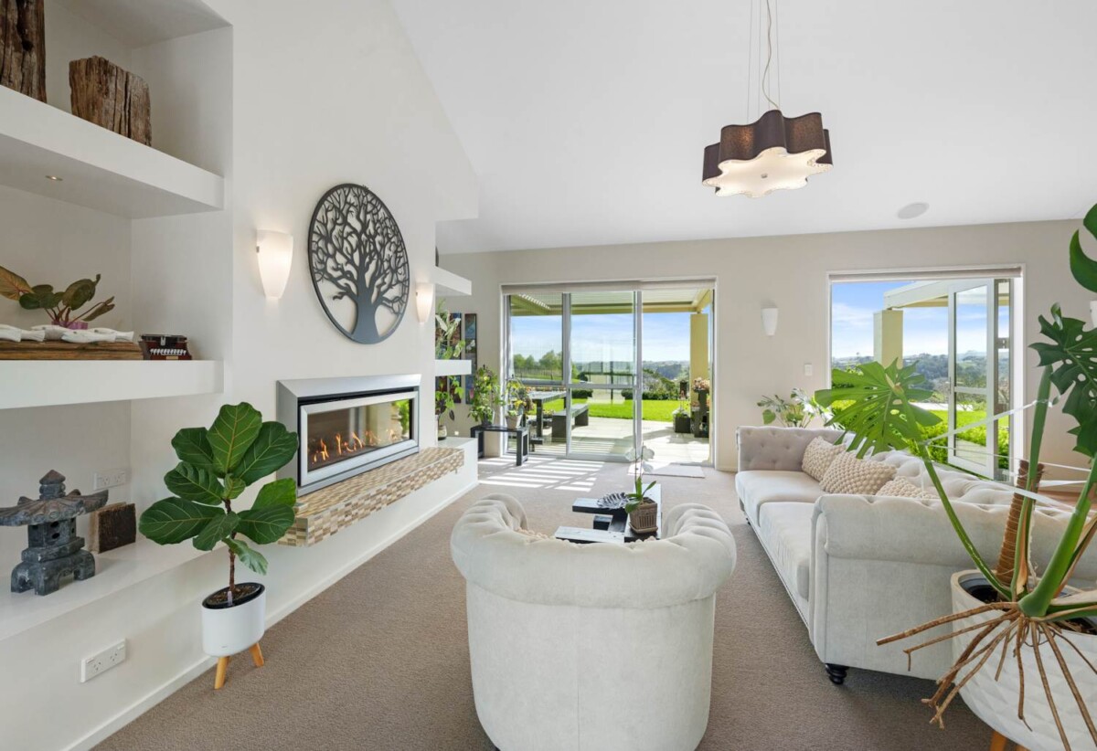 5 bedrooms lifestyle house on 4518m² section, A Sanctuary of Space, Style, and Serenity, 75 Whitford Park Road, Whitford, Auckland