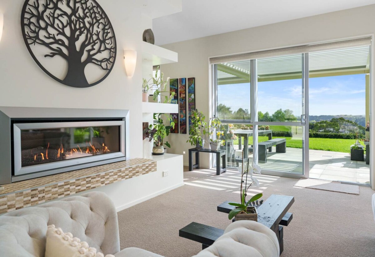 5 bedrooms lifestyle house on 4518m² section, A Sanctuary of Space, Style, and Serenity, 75 Whitford Park Road, Whitford, Auckland