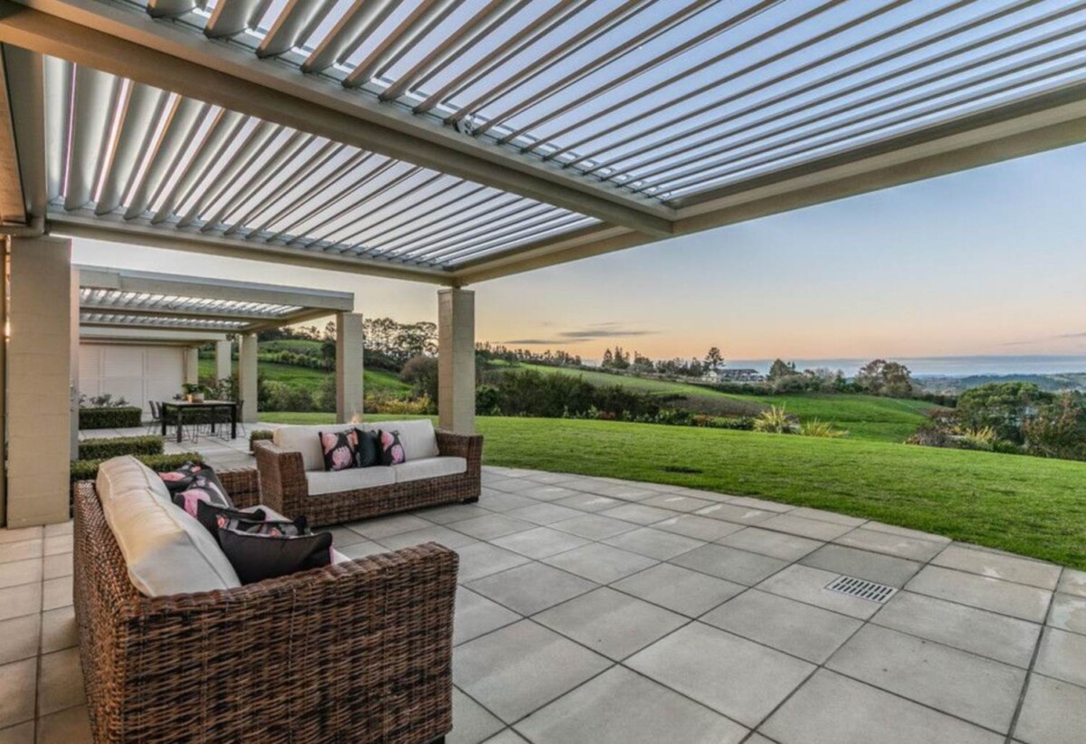 5 bedrooms lifestyle house on 4518m² section, A Sanctuary of Space, Style, and Serenity, 75 Whitford Park Road, Whitford, Auckland
