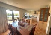 For rent, 4 bedrooms 2 bathrooms house, available 13th November, 13 Fernloche Place, Flat Bush, Auckland