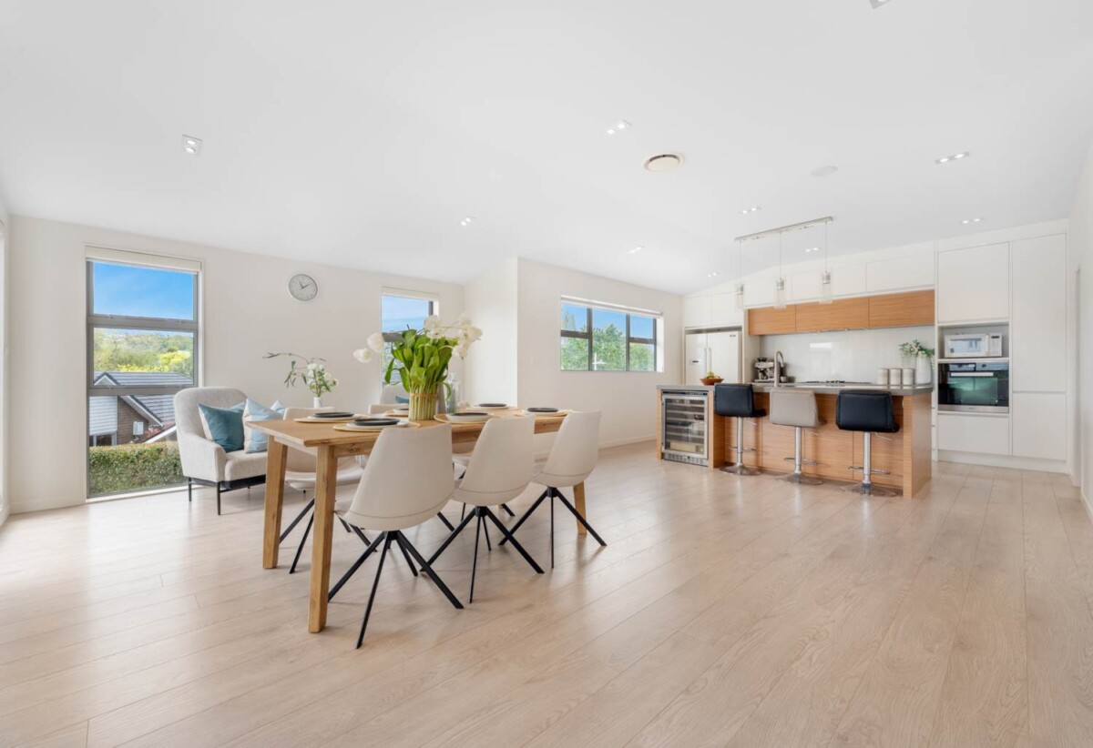 Top rated school zone, 5 beds house (3 ensuites) on 529m² section, Dual kitchen, Dedicated wine cellar, 3 Carex Way, Long Bay, Auckland