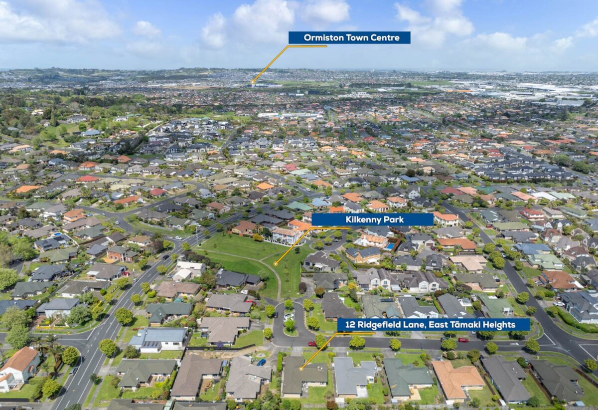 4 bedrooms on 550m² section, Brick & Tile Beauty – Botany College Zone, 12 Ridgefield Lane, East Tamaki Heights, Auckland